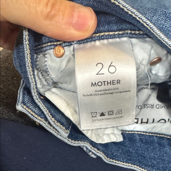 Sold all offers voided - Picture 6 of 11